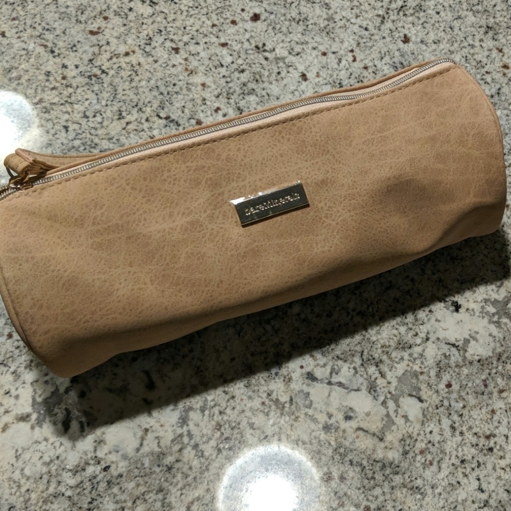 BareMinerals MakeUpBag